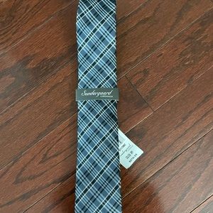 Sondergaard plaid tie